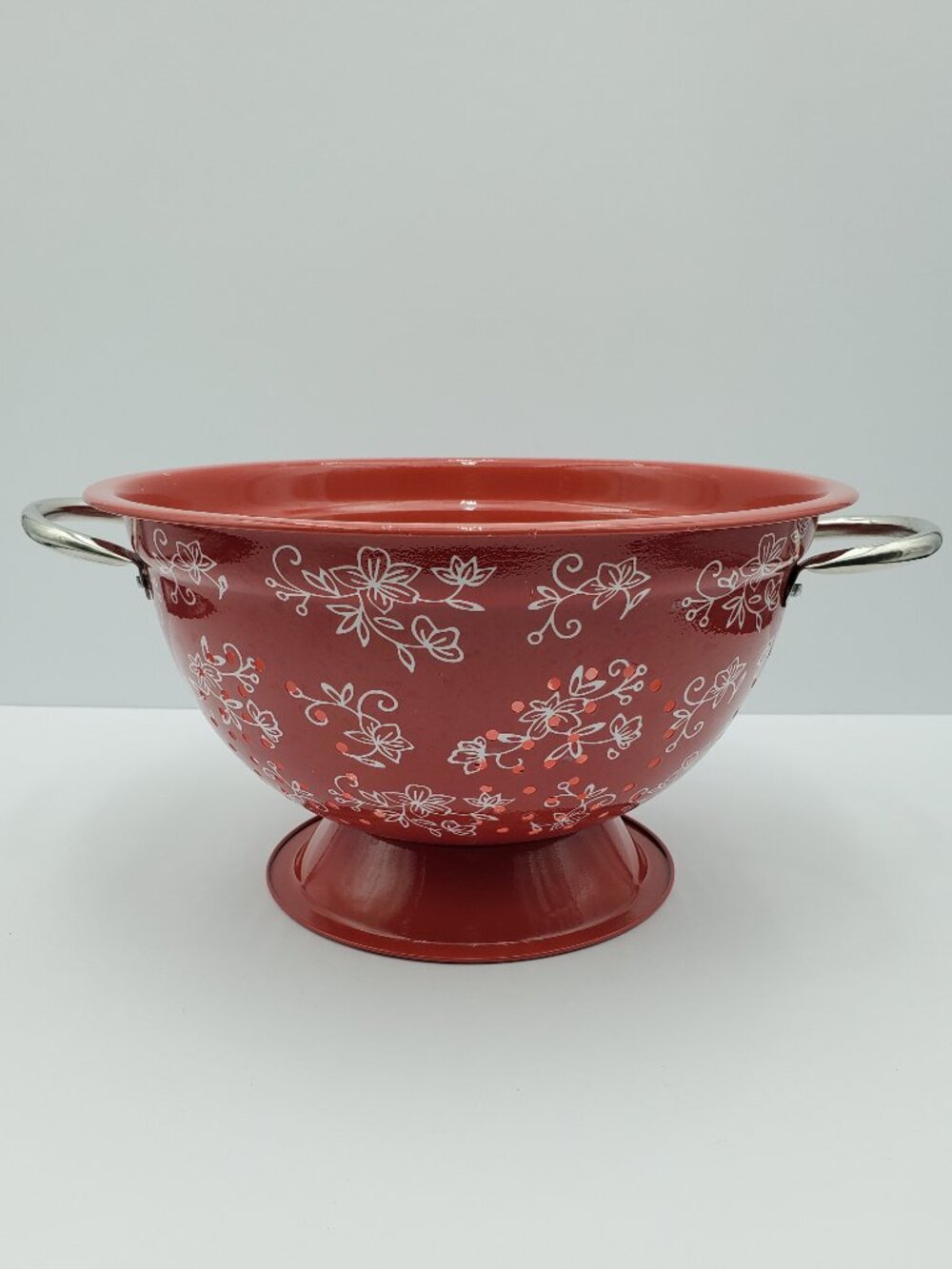 Temp-tations Floral Lace Red Enamelware Colander 5 Qt Metal Drainer